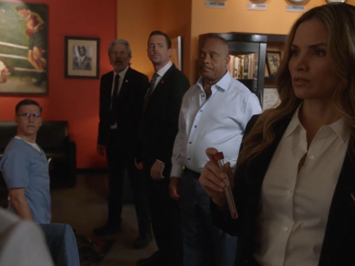 NCIS – S22E02 – Foreign Bodies –&nbsp;17/20