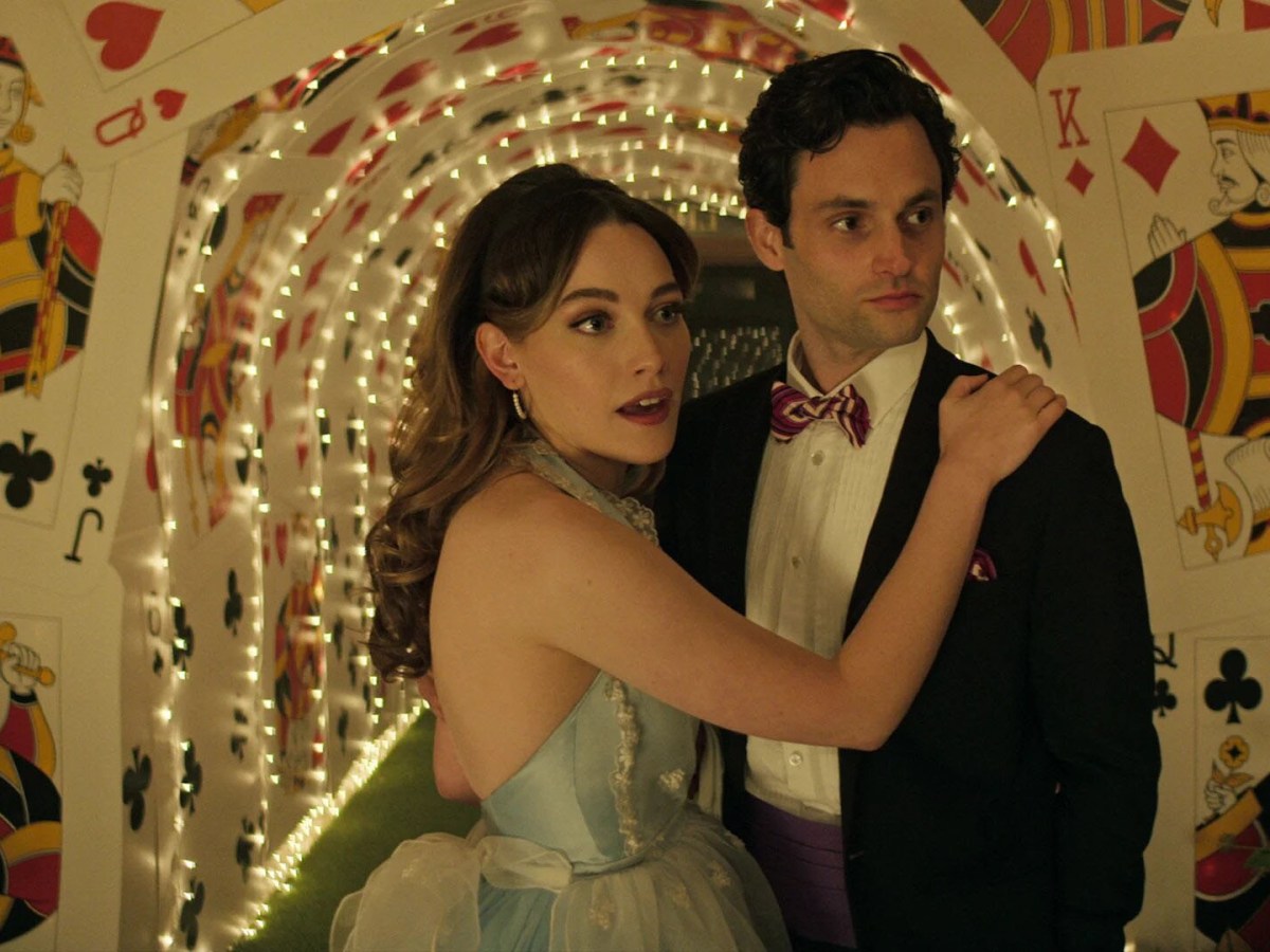 You – S03E07 – We’re All Mad Here –&nbsp;10/20