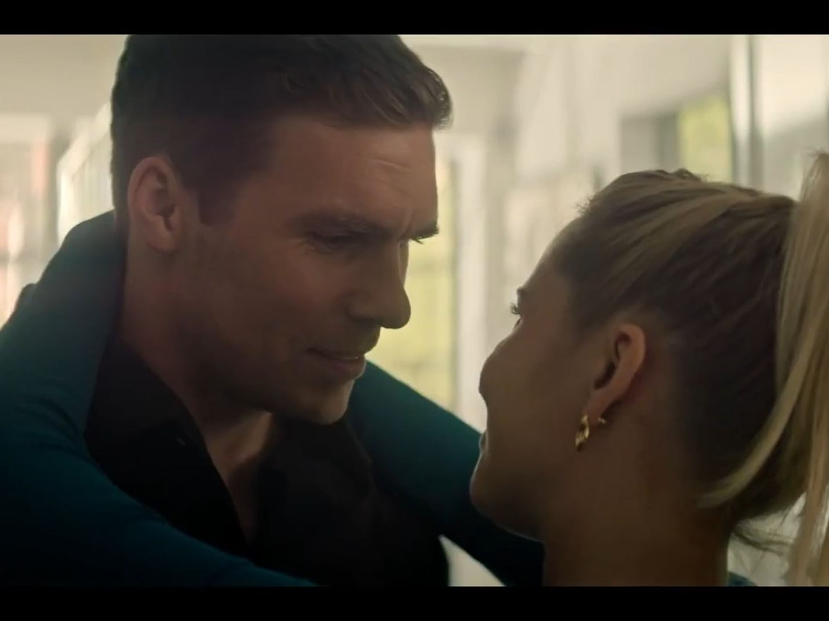 You – S05E08 – Folie a deux –&nbsp;16/20