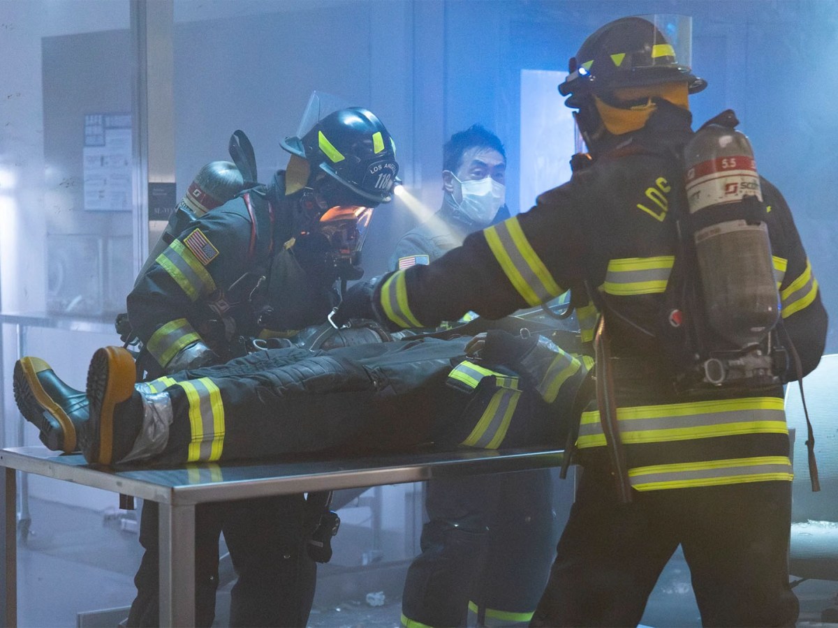 9-1-1 – S08E15 – Lab Rats (2) –&nbsp;18/20