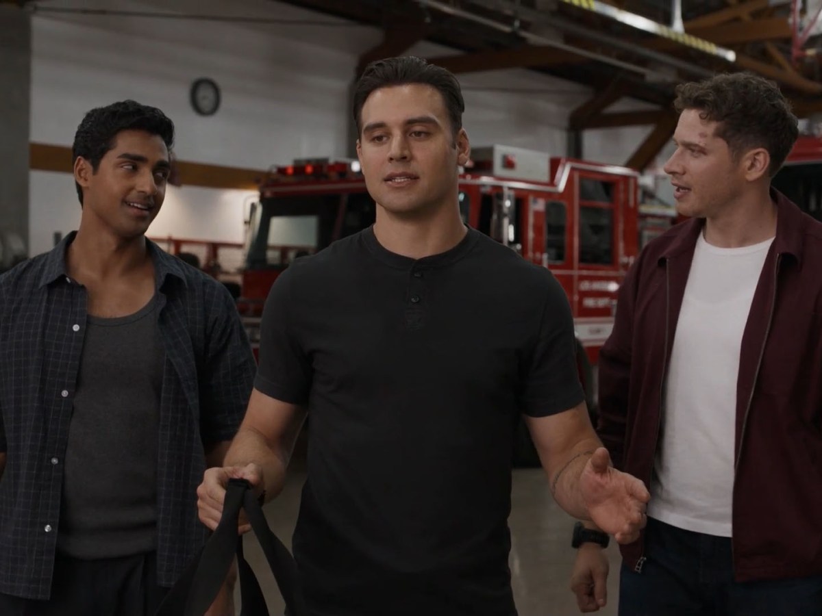 9-1-1 – S09E07 – Secrets –&nbsp;18/20