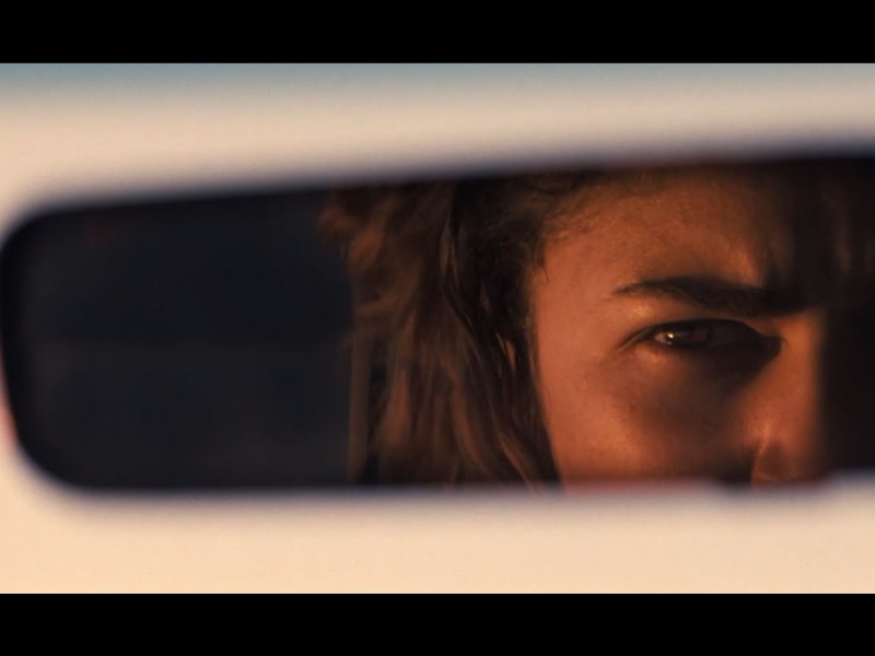 Euphoria – S03E01 – Andale –&nbsp;18/20