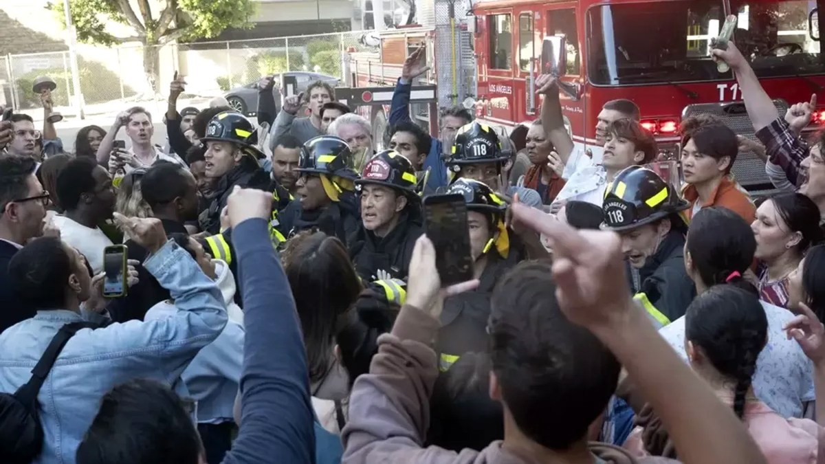 9-1-1 – S09E16 – Where There’s Smoke –&nbsp;16/20