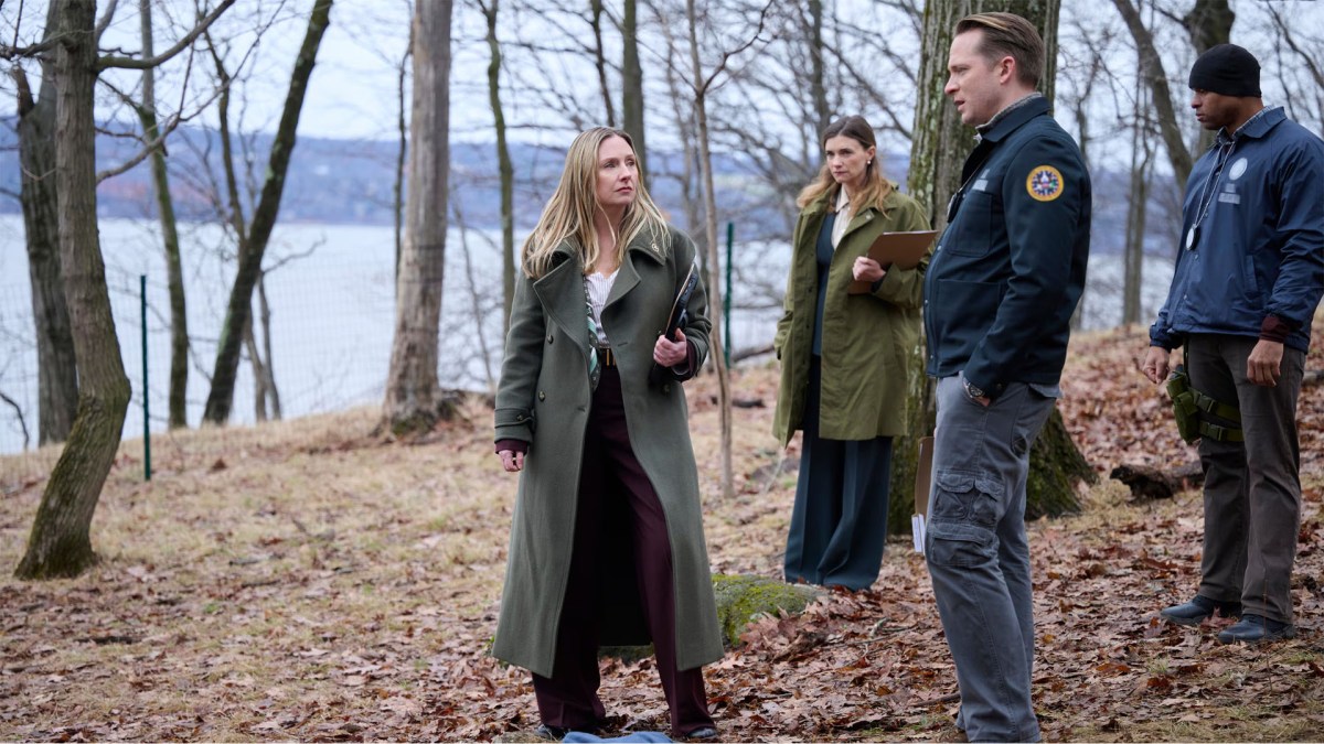 Line of Fire – S01E01 – Pilot –&nbsp;18/20